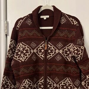 FRYE AND CO.Deep burgundy & Cream Knit Sweater